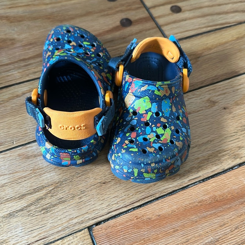 Crocs